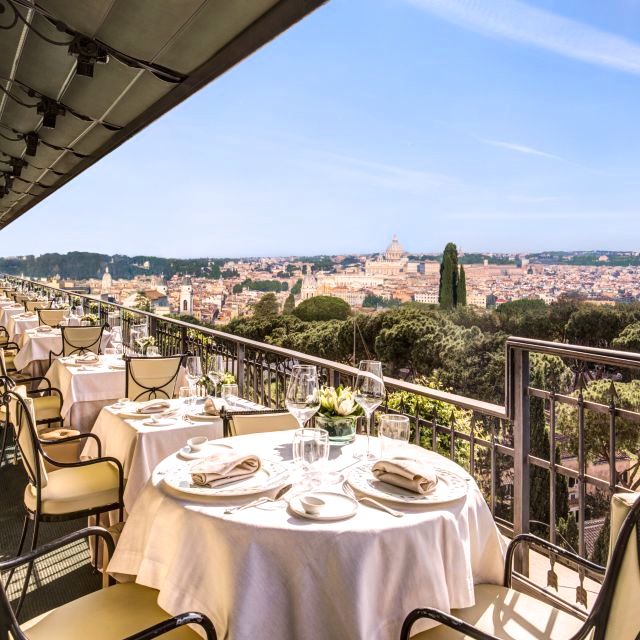 ideal for wedding receptions with view over Rome dinner tables set on the open air roof terrace
