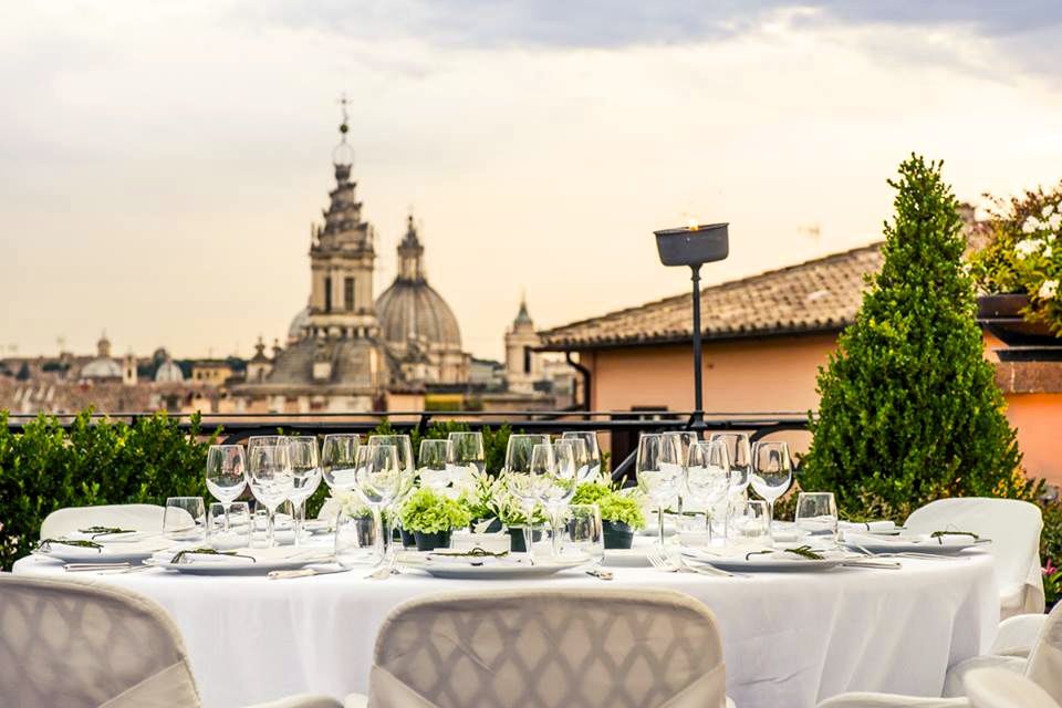 luxury wedding hotel perfect for elopments and intimate weddings overlookink the magical city Rome