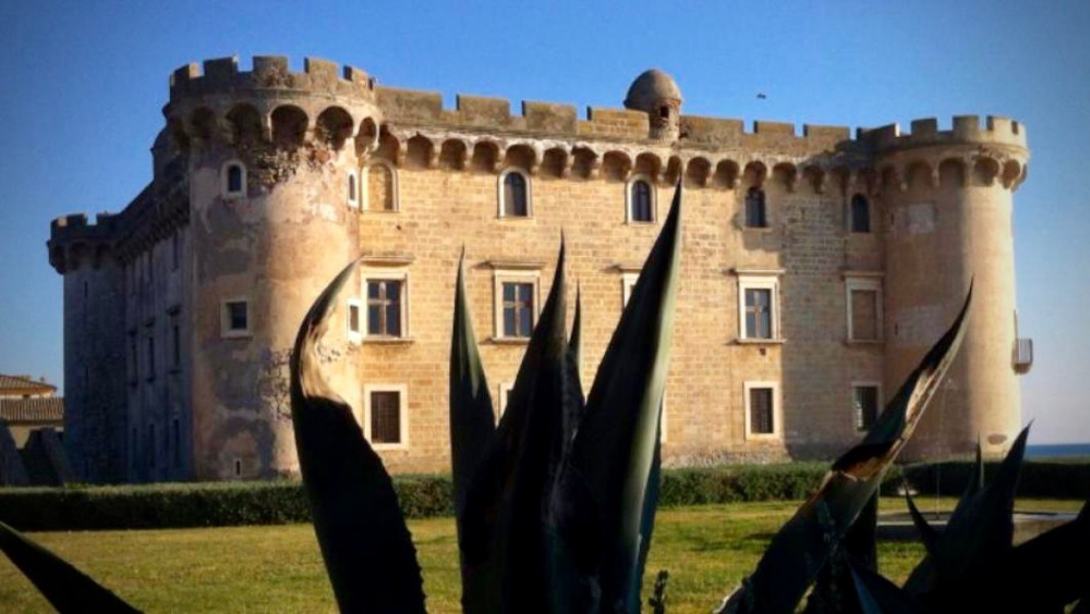 a view from te garden of magical wedding location in Rome