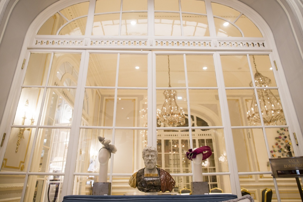 White glassdoor of a wedding venue in Rome