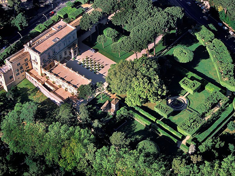 Aereal view of the wedding villa in Rome with italian style garden